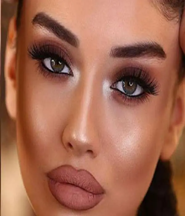 آرایش برای پوست تیره