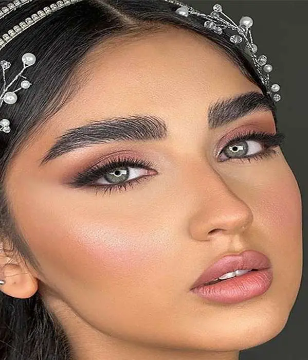 آرایش برای پوست گندمی
