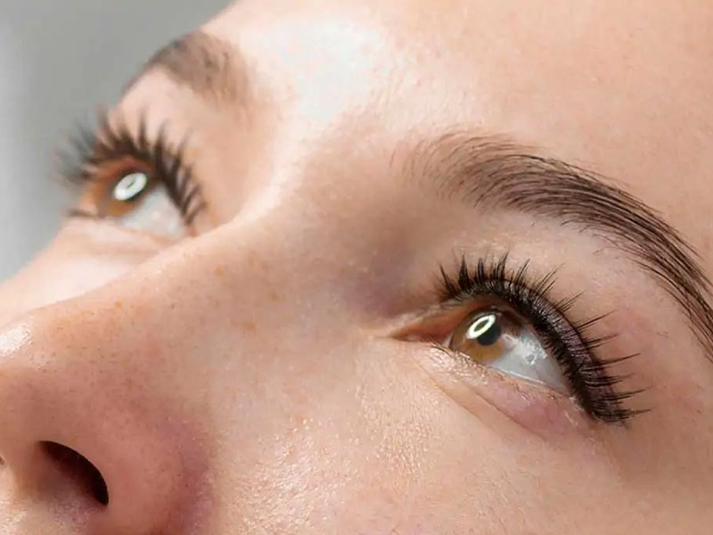 لمینیت مژه چیست